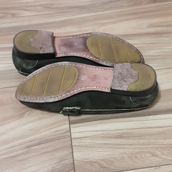 Cole Haan suede loafers size 7AA. - Picture 6 of 6